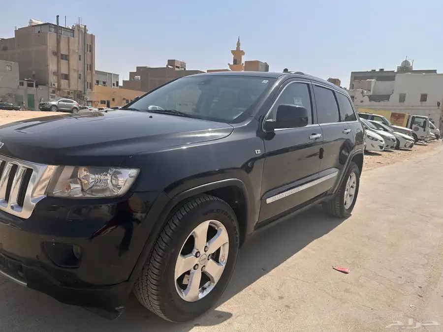 Jeep Grand Cherokee for sale in excellent condition 15
