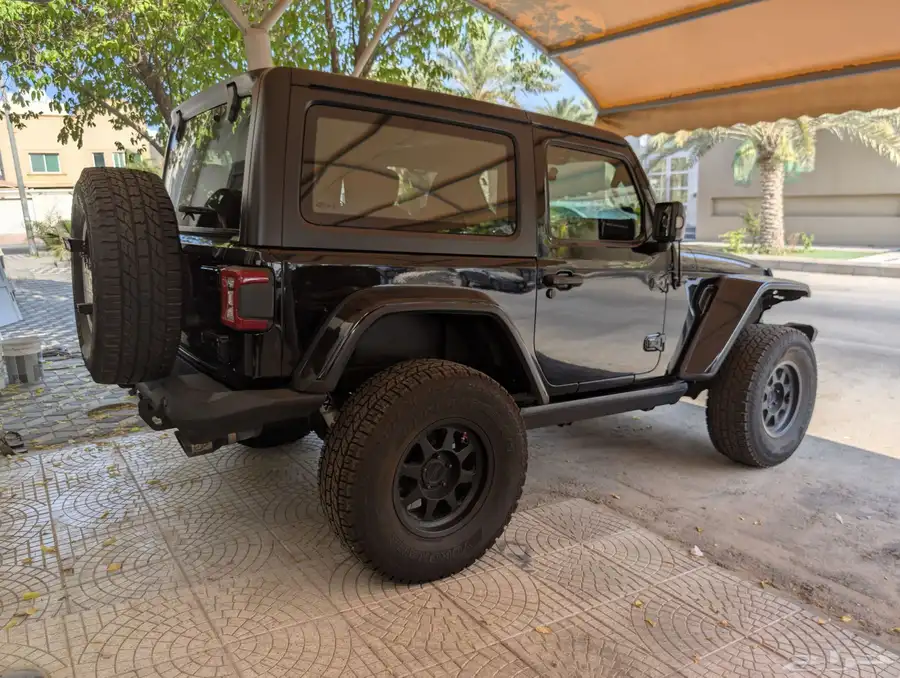 جيب رنجلر سبورت بلس 2019 عداد 45 000 صيانة مجانية في الوكال 5