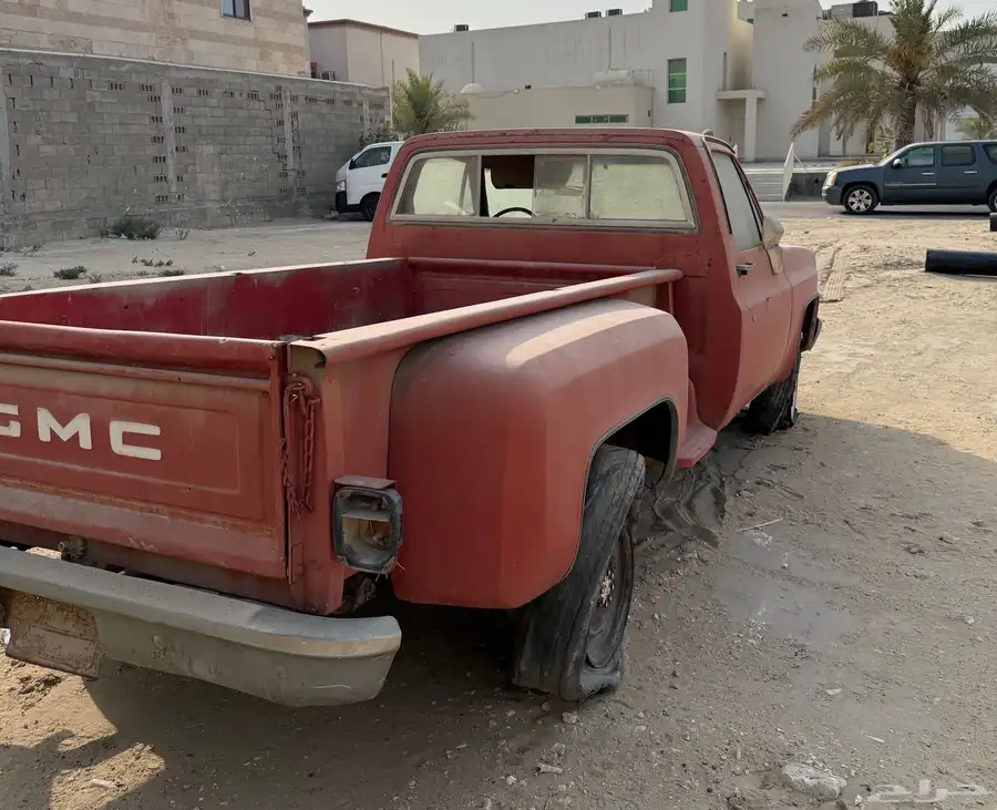 ونيت GMC بهبهاني للبيع بدون اوراق رفارف الصندوق وكاله 0