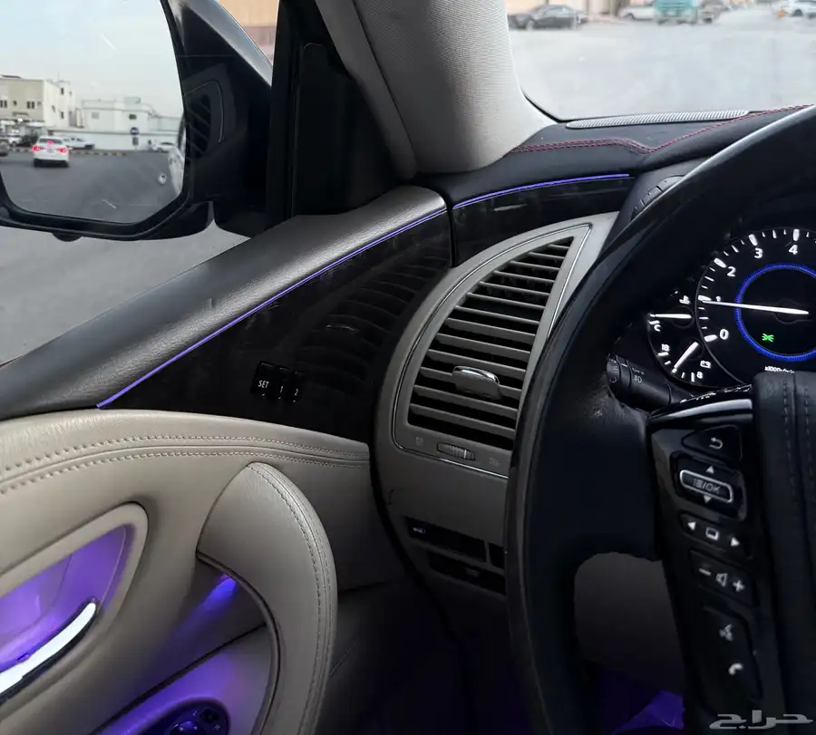 للبيع انفنتي Qx80 13