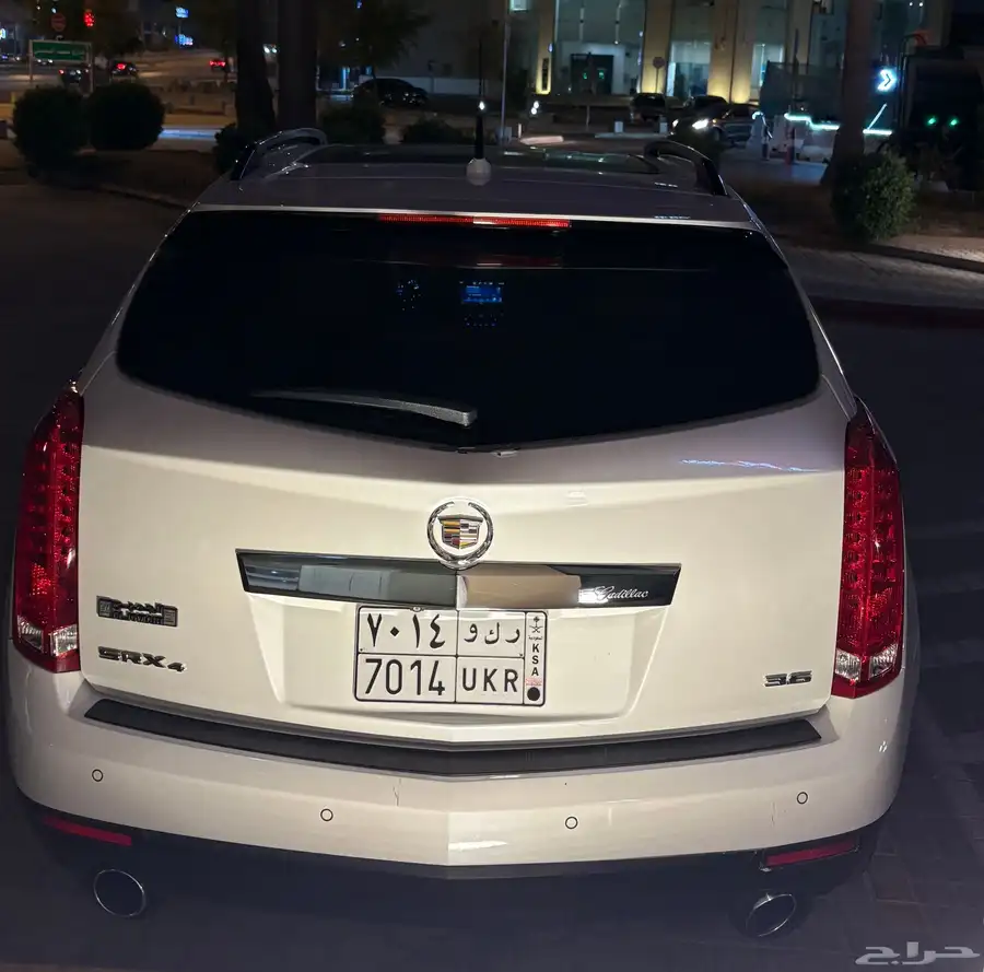 كاديلاك SRX4 - الجميح - نظيف 4