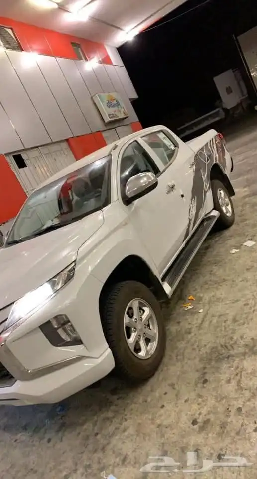 متسوبشي L200 دبل كاب 0