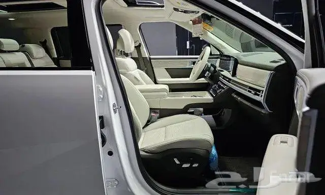 هيونداي سنتافي موديل 2025 10