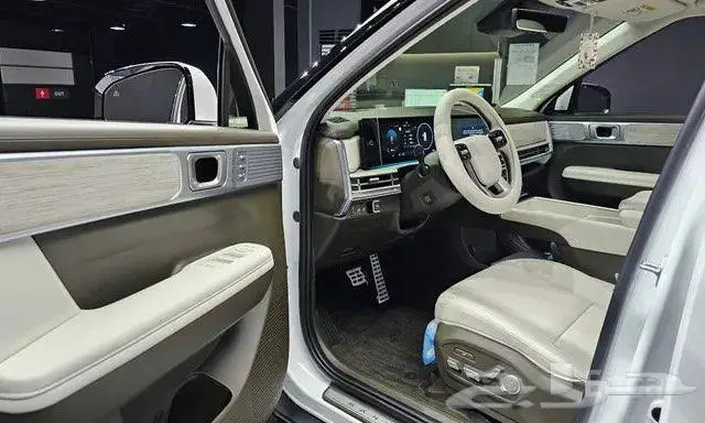 هيونداي سنتافي موديل 2025 6
