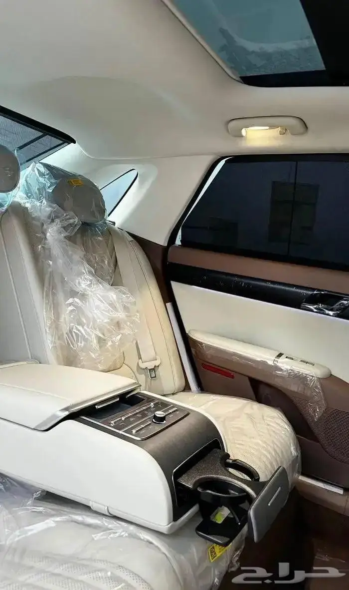 هيونداي ازيرا كالتجرافي للبيع 10