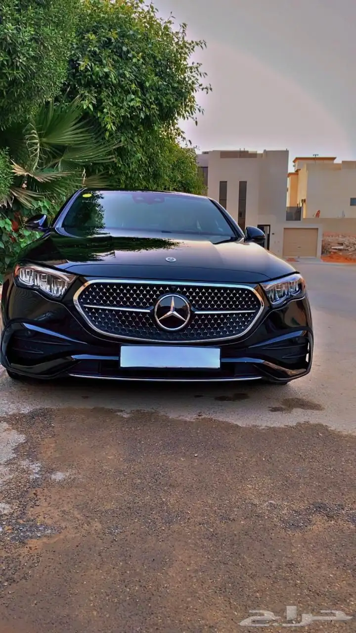مرسيدس موديل 2024 فئة E350 Amg فل كامل 3 شاشات 4