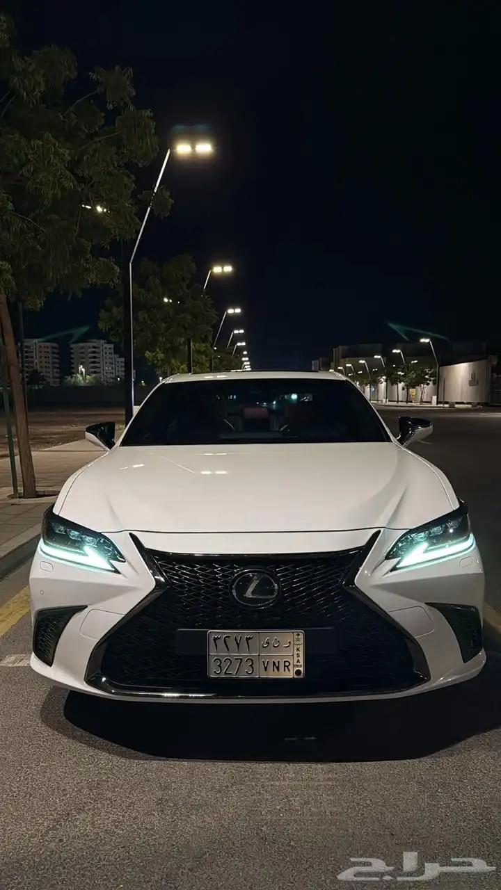 لكزس FFsport 3