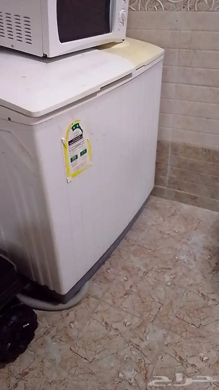 ثلاجة ونص بي 100 2