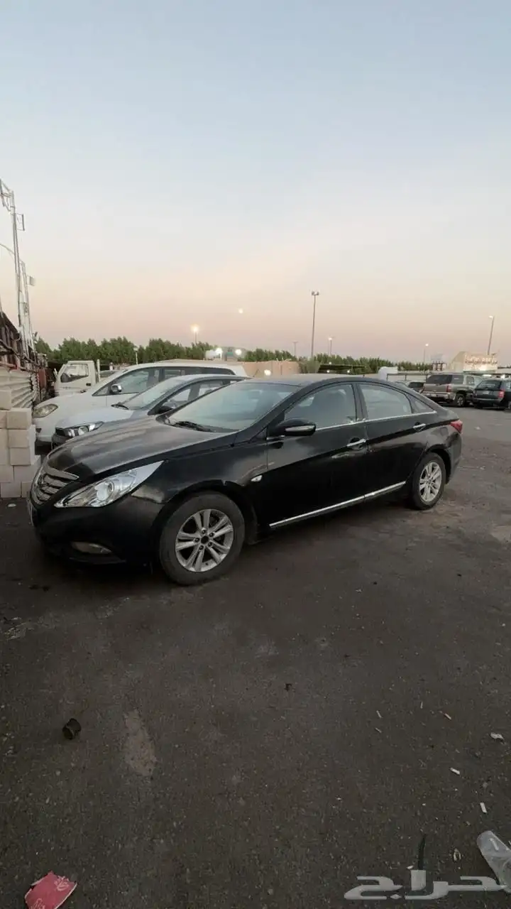 سوناتا اسود مديل 2011 0