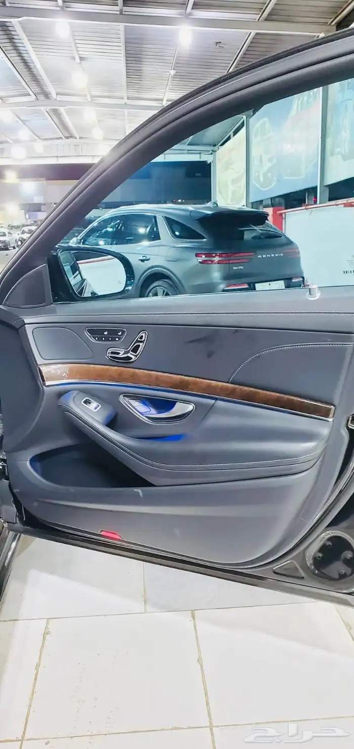 مرسيدس S320 ( جفالي ) موديل 2020 ( بحالة الوكالة 10