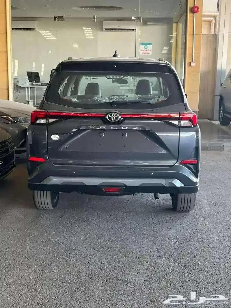 تويوتا فيلوز GLX بنزين سعودي 2025 بقسط 1100 لدى الحسن 6