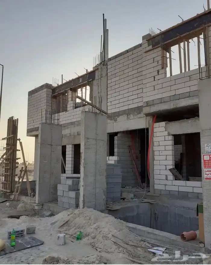 مقاول عام 23