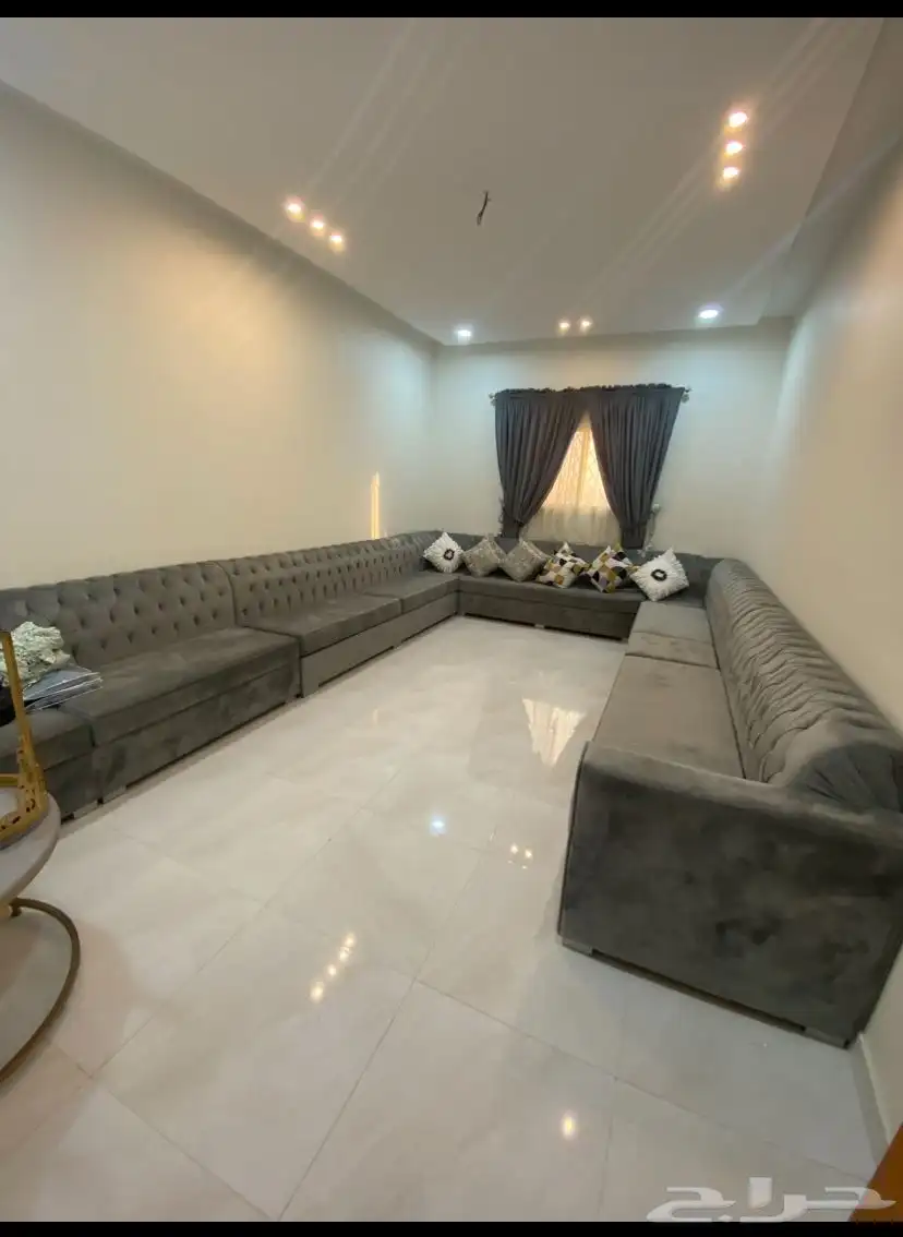 بيع كنب مجلس حريم ب 1300 0