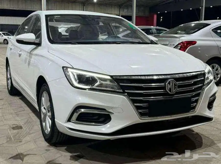 ام جي 5 استاندر 2025 ب 36500 غير شامل الضريبة 3