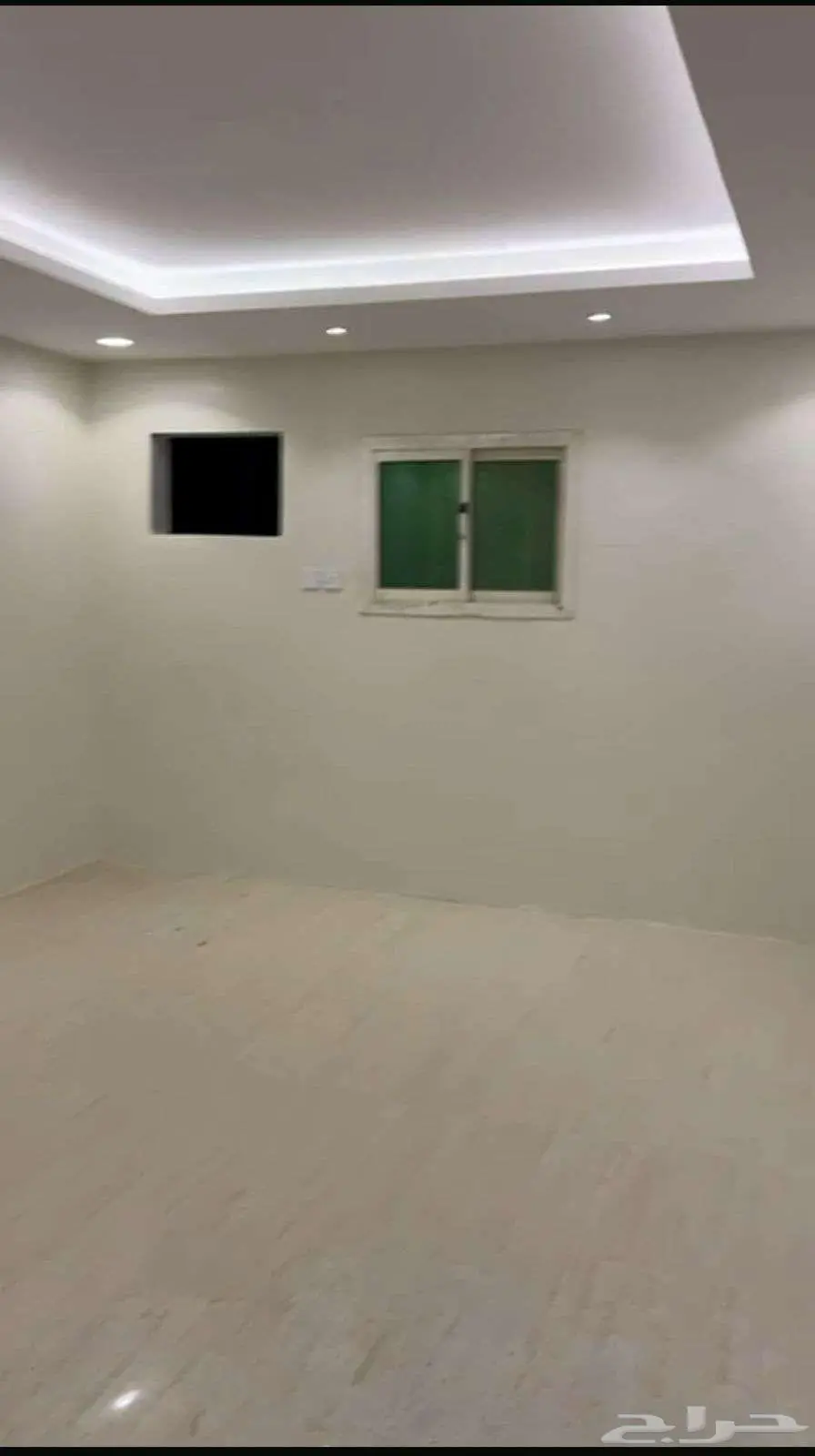 شقة علوية للإيجار و غرفة سائق في شارع المعارض الشفا الرياض 8