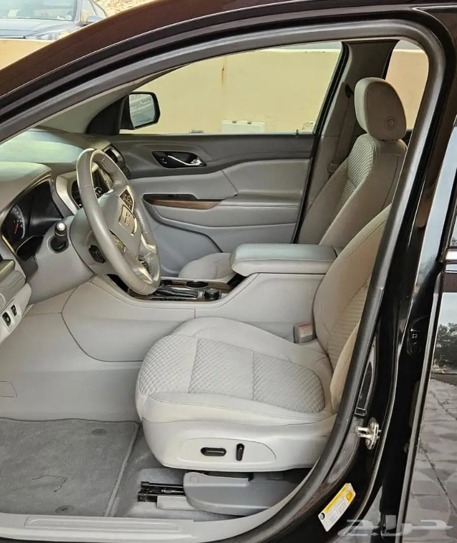 GMC ACADIA SLE -2 (2019) IN GREAT CONDITION 8