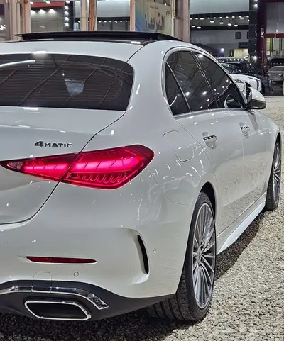مرسيدس C300..2023 21