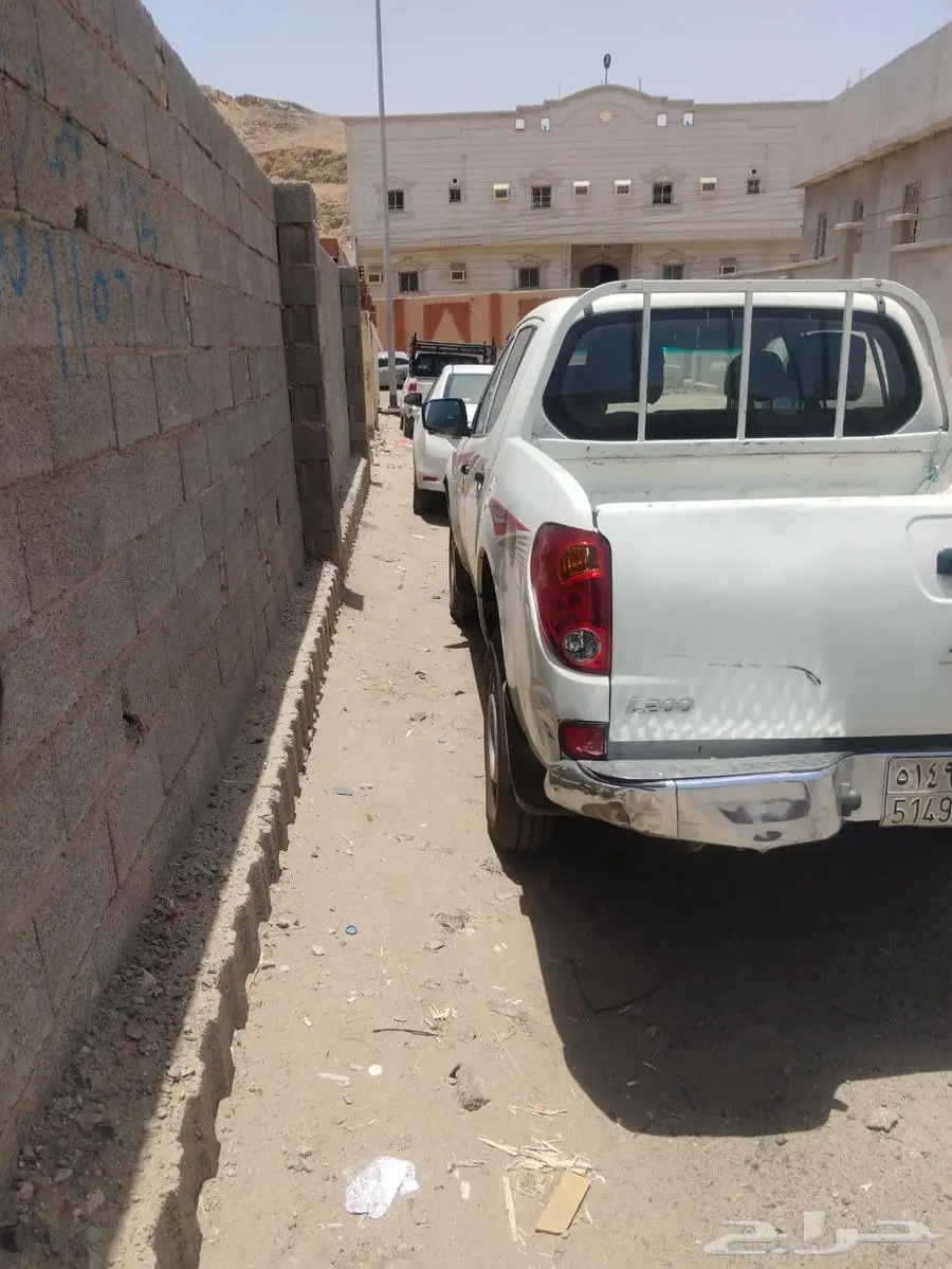 متسوبيشي L200 ديزل دبل 2015 3