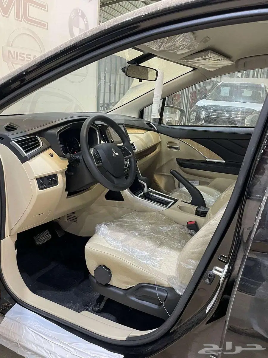ميتسوبيشي اكسباندر فل كامل 2025 كاش واقساط 10