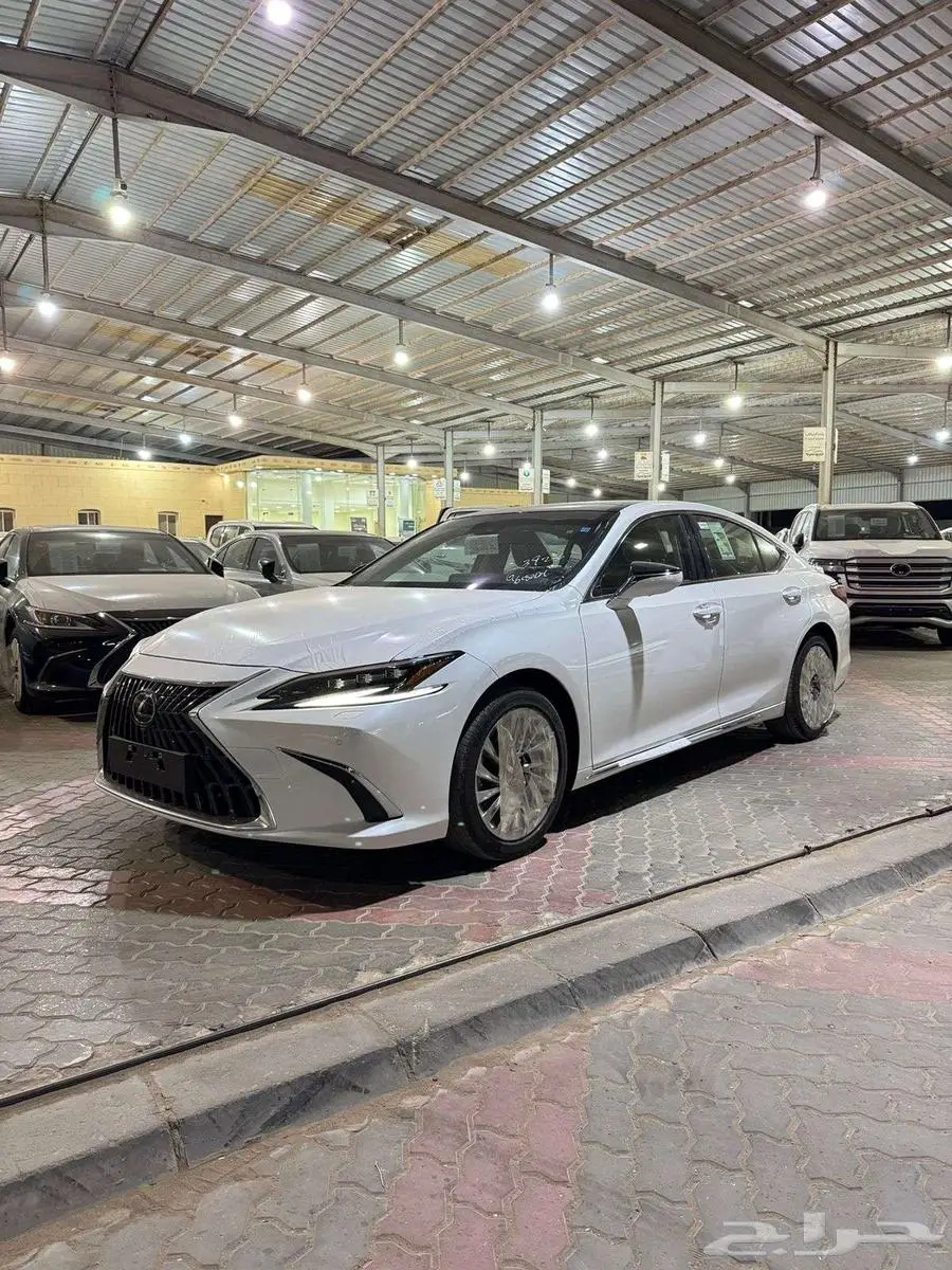 لكزس ES350DD 2025 11