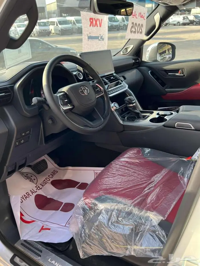 لاندكروزر VXR بحريني بنزين 2025 11