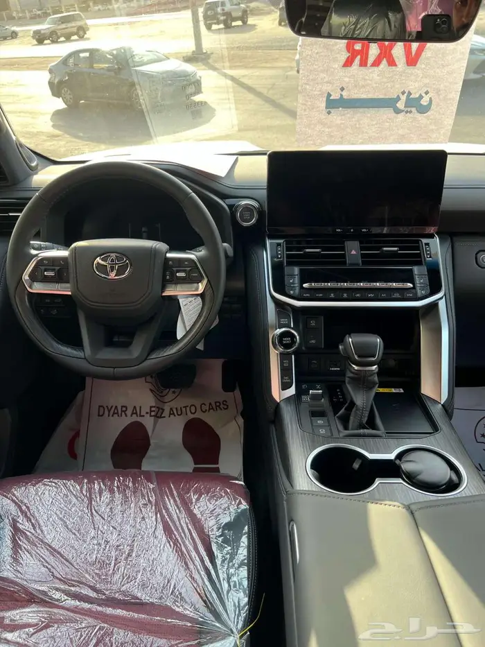 لاندكروزر VXR بحريني بنزين 2025 10