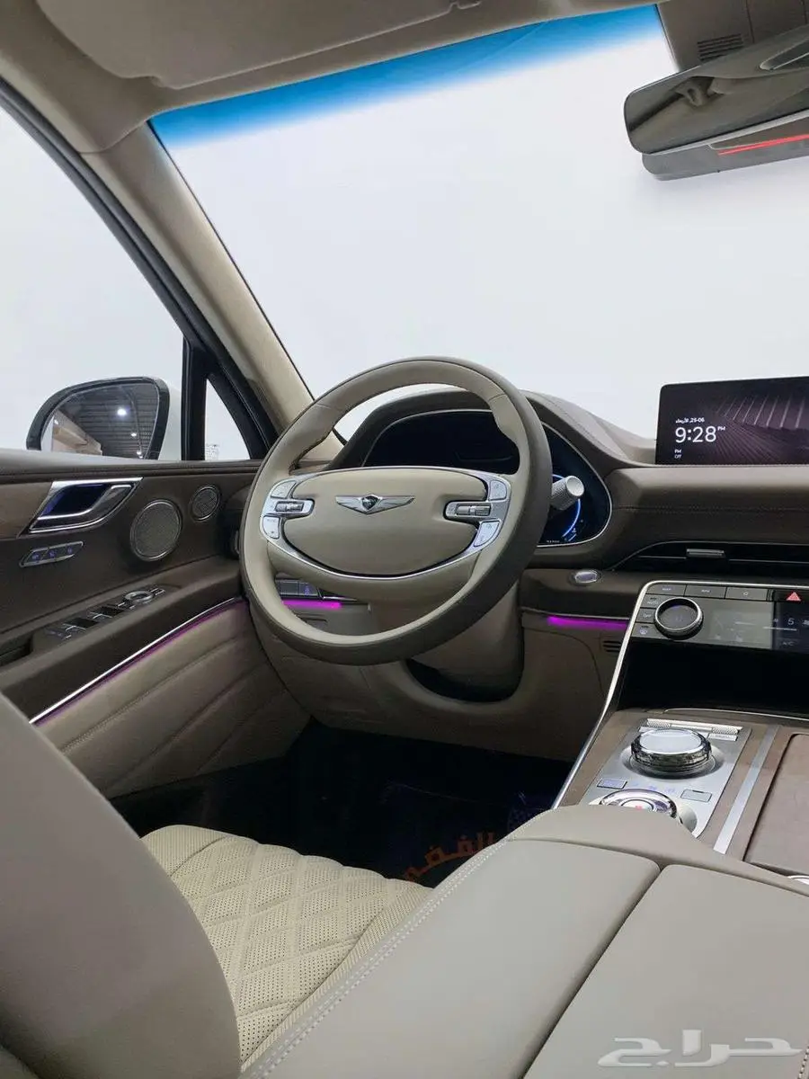 جنسس GV 80 2024 23