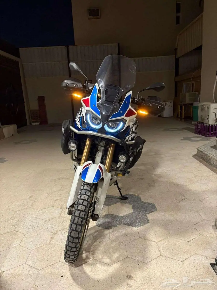 2018 Honda Africa Twin CRF1000L Adventure Sports DCT 5