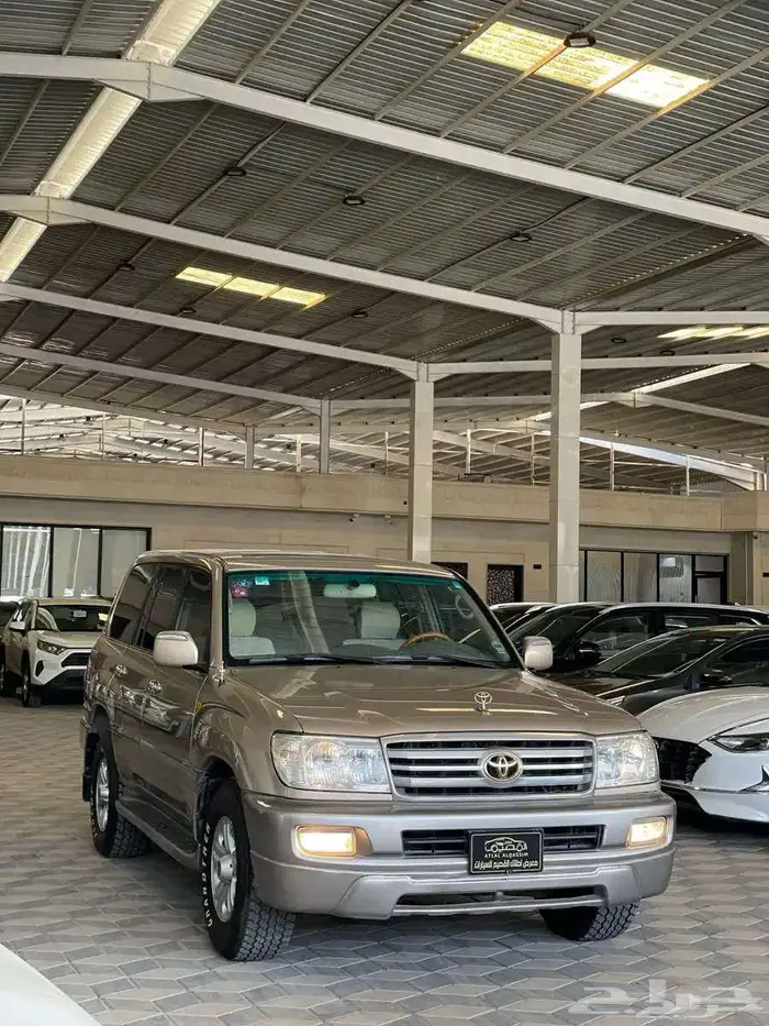 لاند كروزر 2006 GXR فل كامل 3
