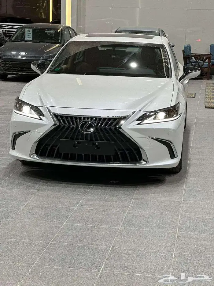 لكزس - ES350 CA - الساير - 2025 0