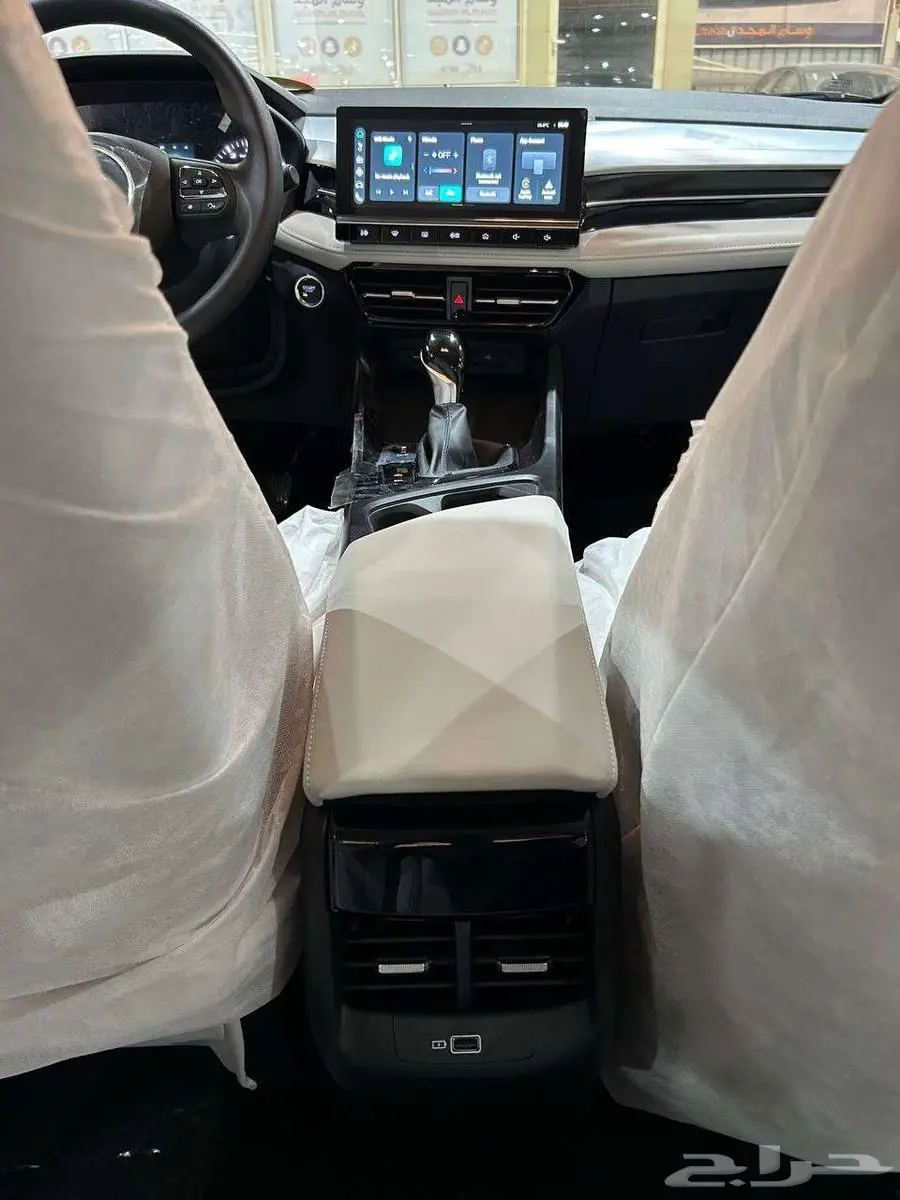 عرض خاص MG 5 استاندر 1.5 موديل 2025 لوحات 8