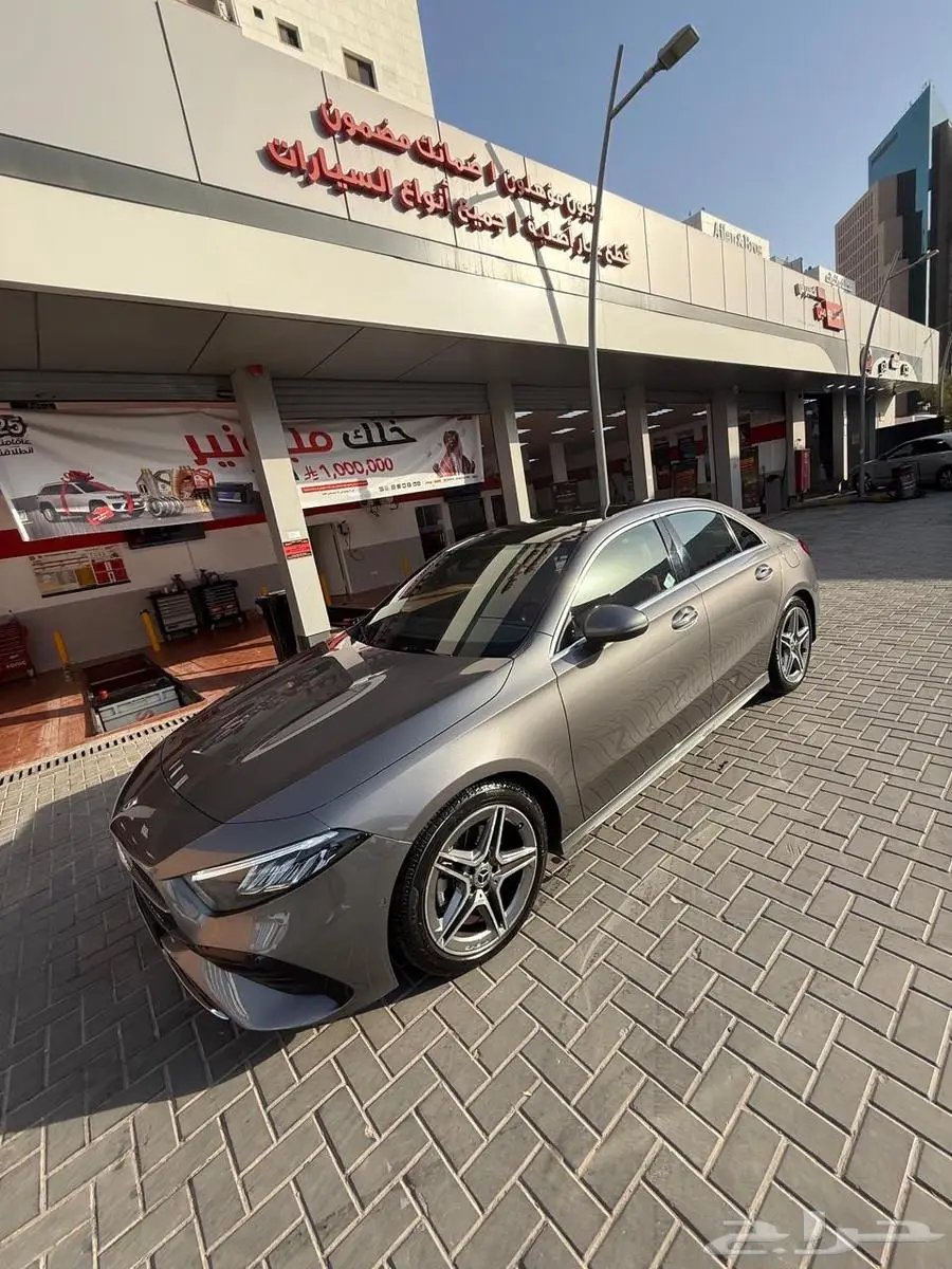 مرسيدس A200 للتنازل 8