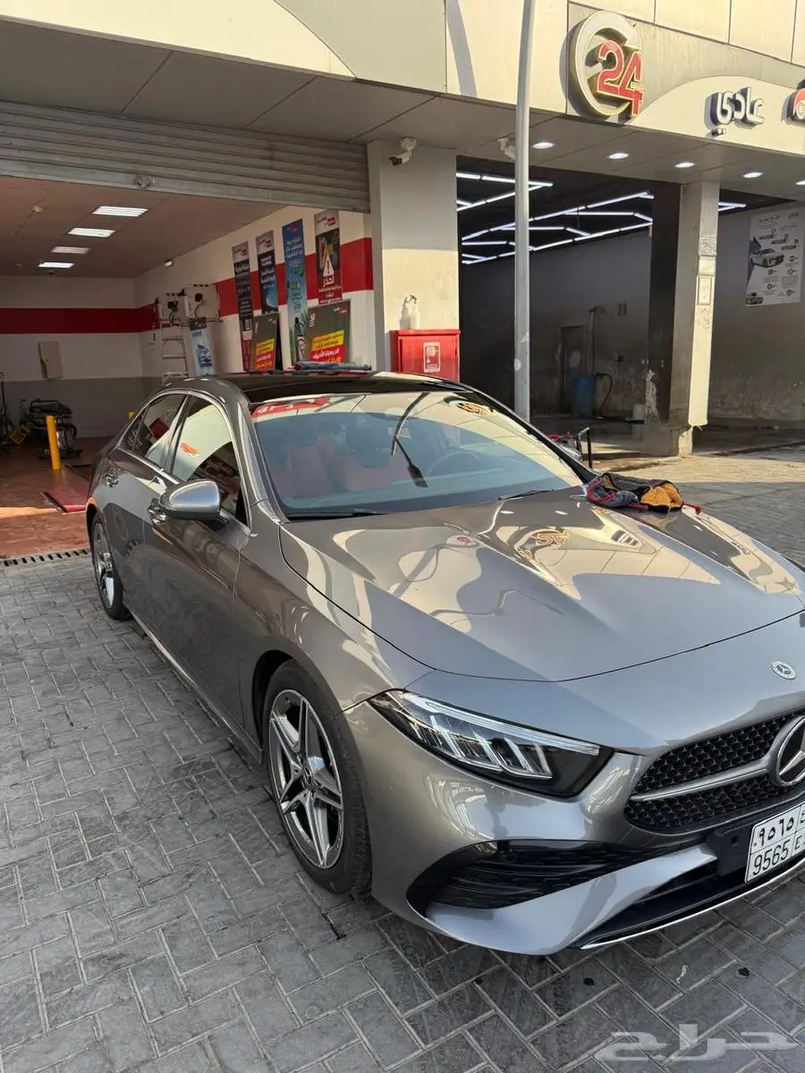 مرسيدس A200 للتنازل 4