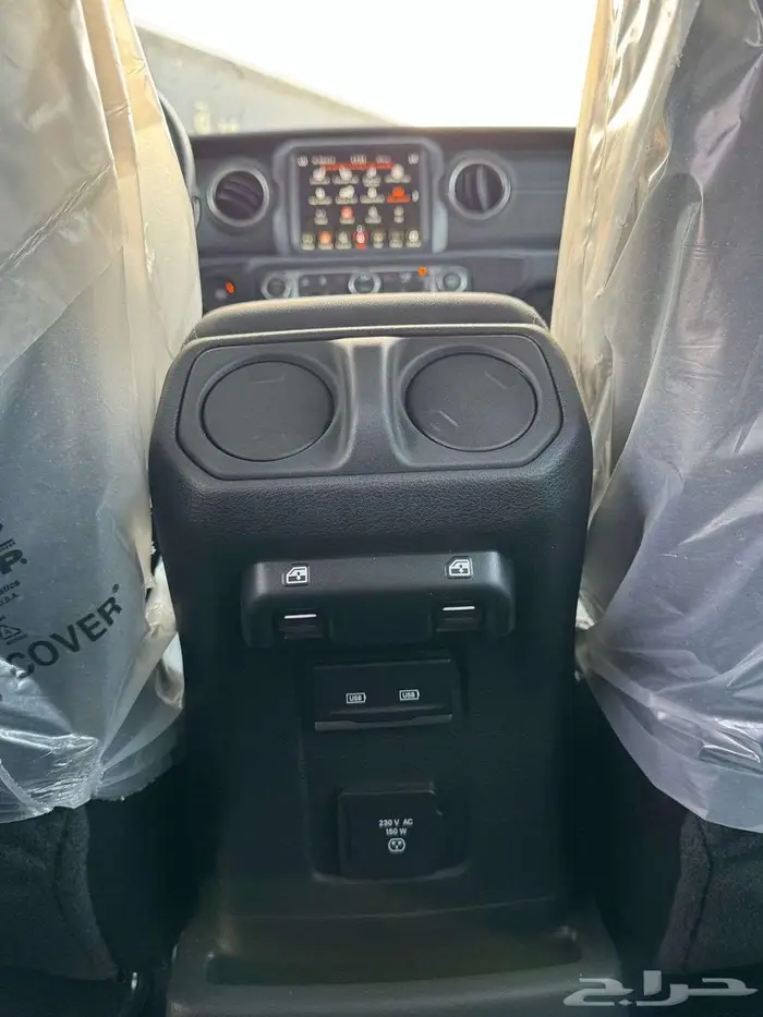 جيب رانجلر 4 ابواب صحاري انليميتد 2023 12