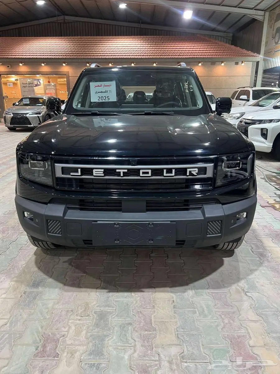 جيتور T1 لاكجري 2025 18