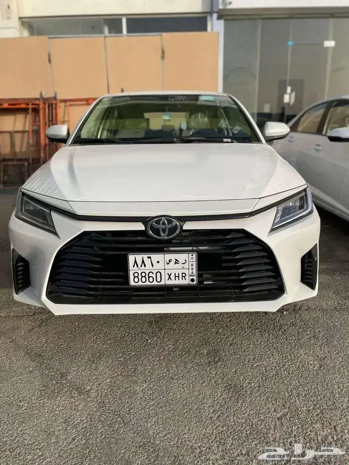 تأجير سيارات يارس جديدة وكالة يومي شهري 1