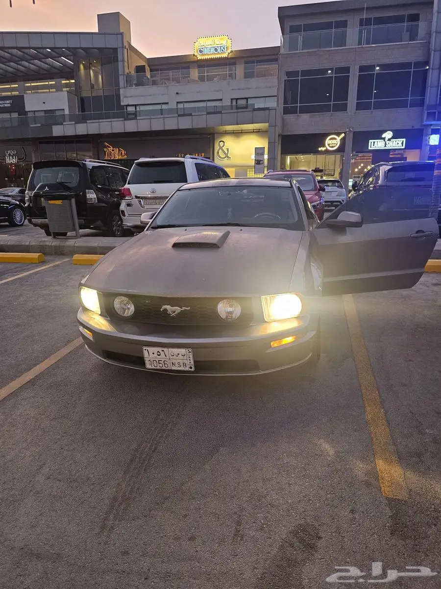 موستنج 2009 4.6L v8 4