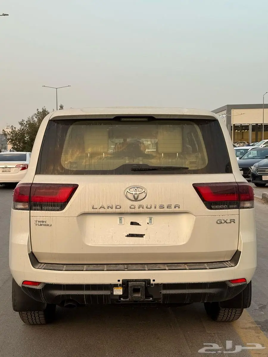 تويوتا لاندكروزر 2025 بريمي GXR L2 بنك أقساط ودفعتين 50 50 6