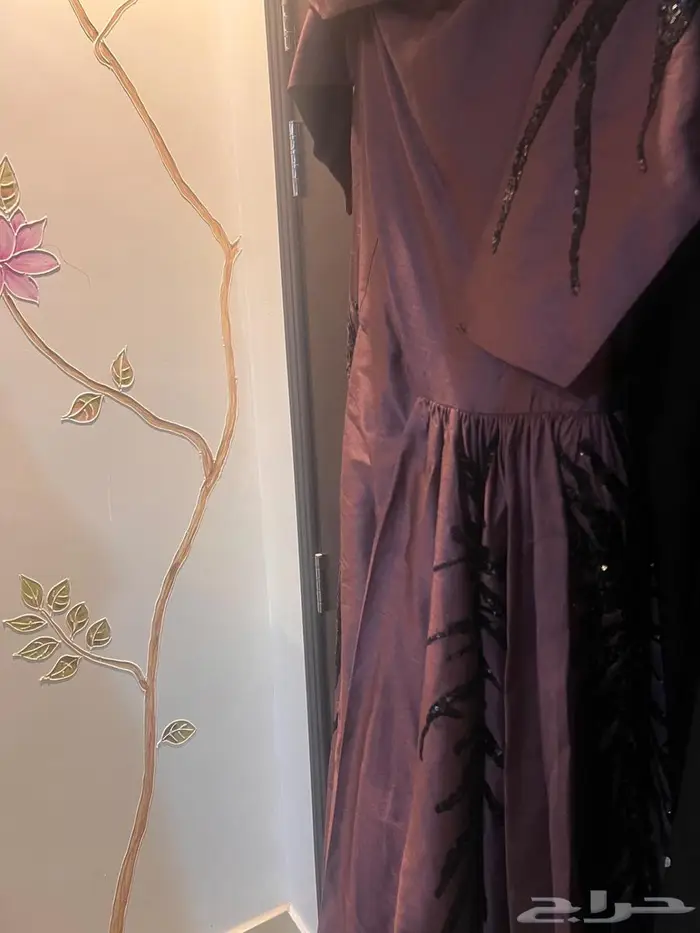 فستان مناسبات مقاس XL من مصممة 7