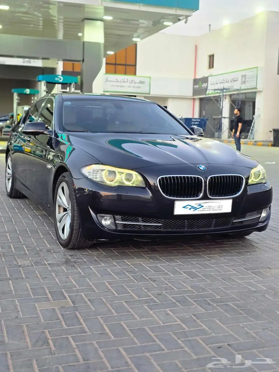 بي ام دبليو 520 0