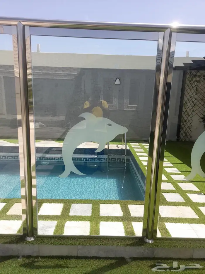 زجاج سكريت محايل 0