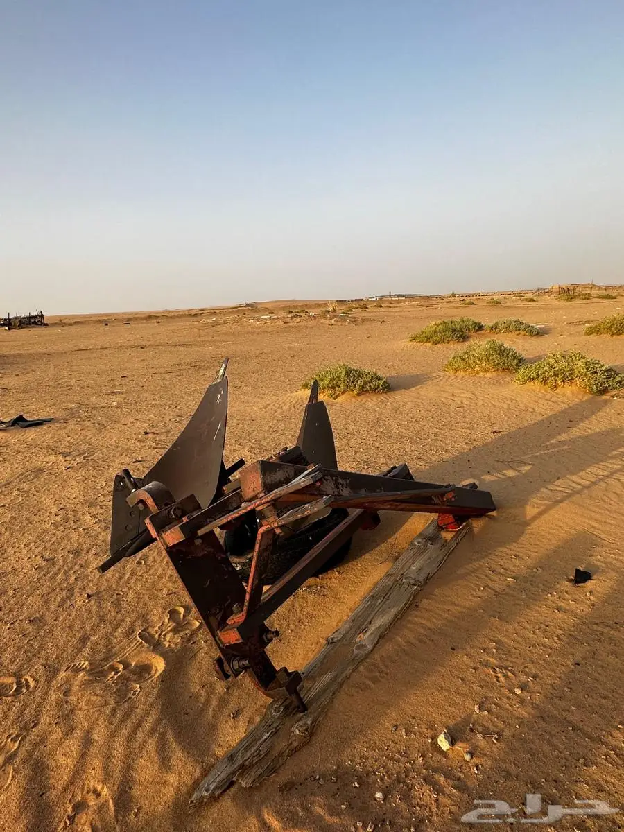 نثارة وعزاق ومساح للبيع وادي الدواسر 1