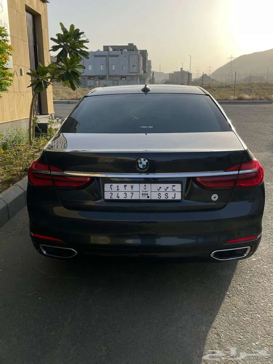 BMW 2018 730 بودي وكالة 4