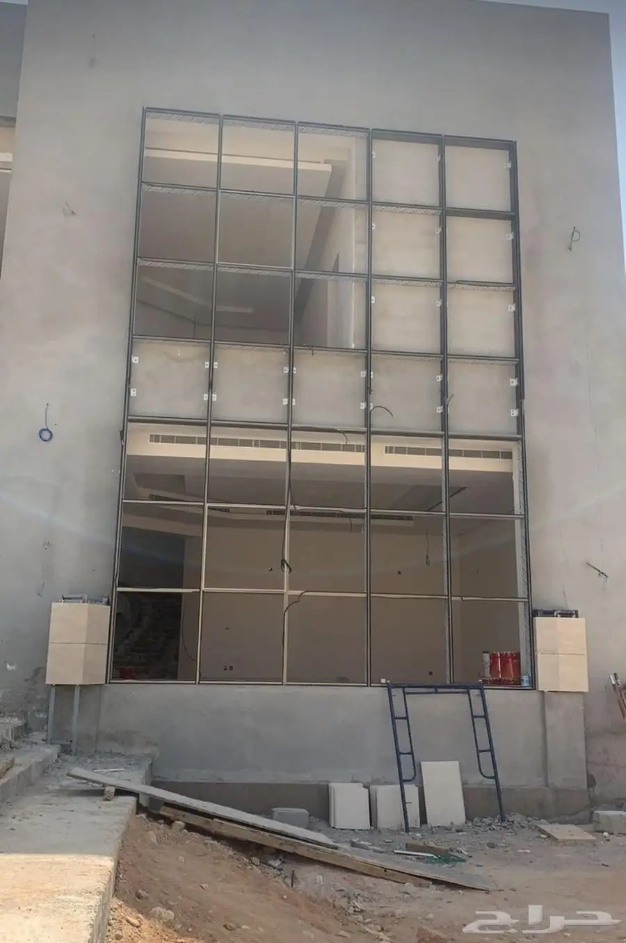 زجاج سكريت محايل 13