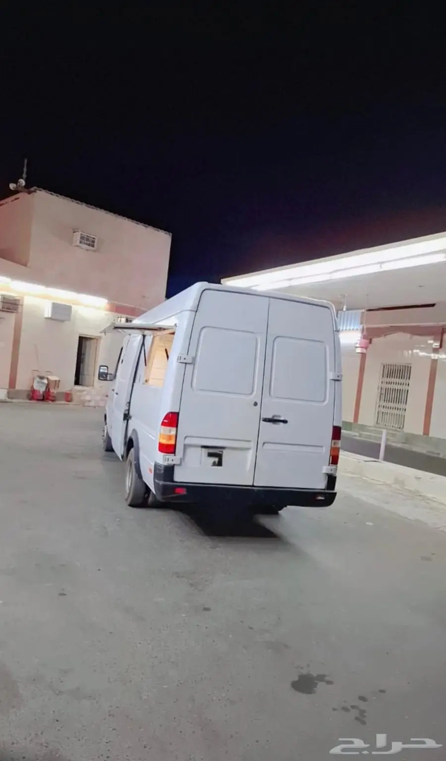 باص بضائع للإيجار بالسواق داخل مدينة تبوك وضواحيها 0