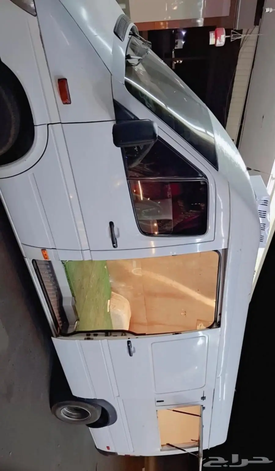 باص بضائع للإيجار بالسواق داخل مدينة تبوك وضواحيها 1