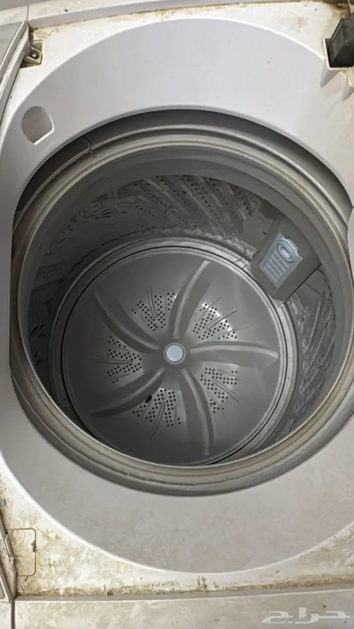 ثلاجة وغسالة وعربة أطفال للبيع 0