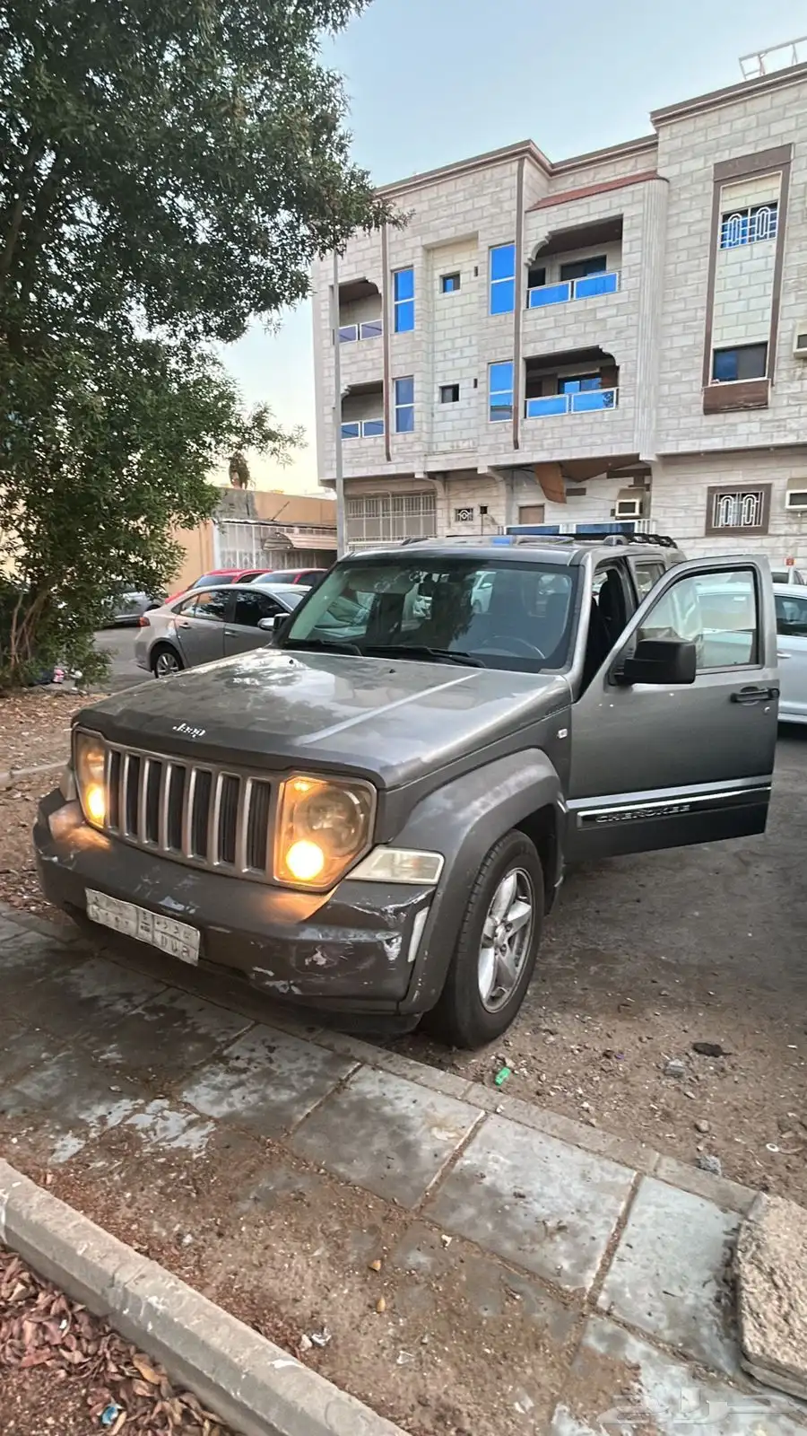 جيب ليبرتي 2012 ماشي 300 الف 2