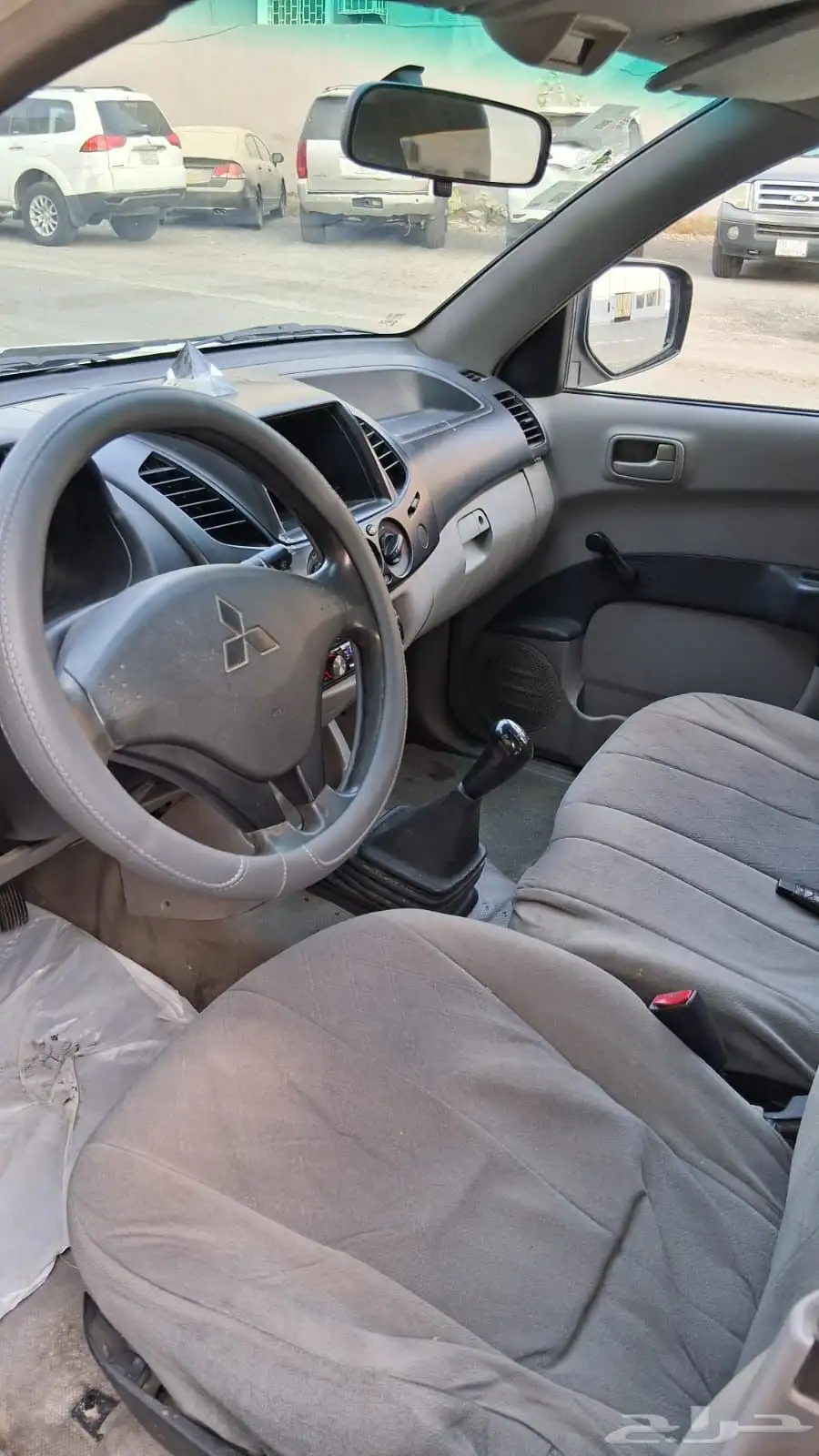 ميتسوبيشي L200 نضيف جدا 7