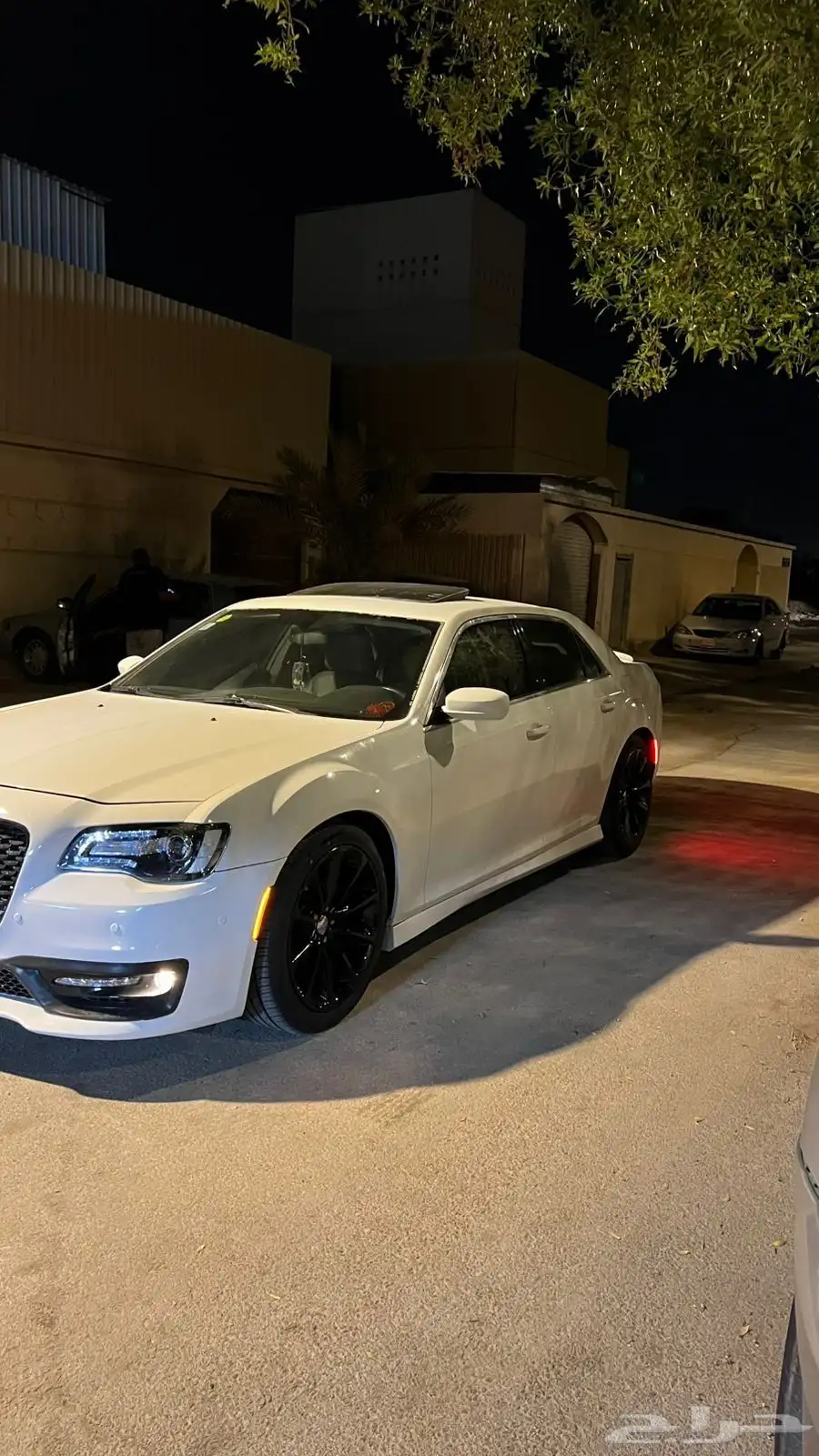 كرايسلر v6 2012 اقبل بدل 9
